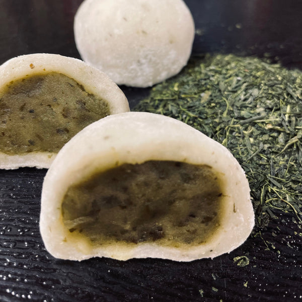 5月(皐月)の晦日餅　「新茶大福」